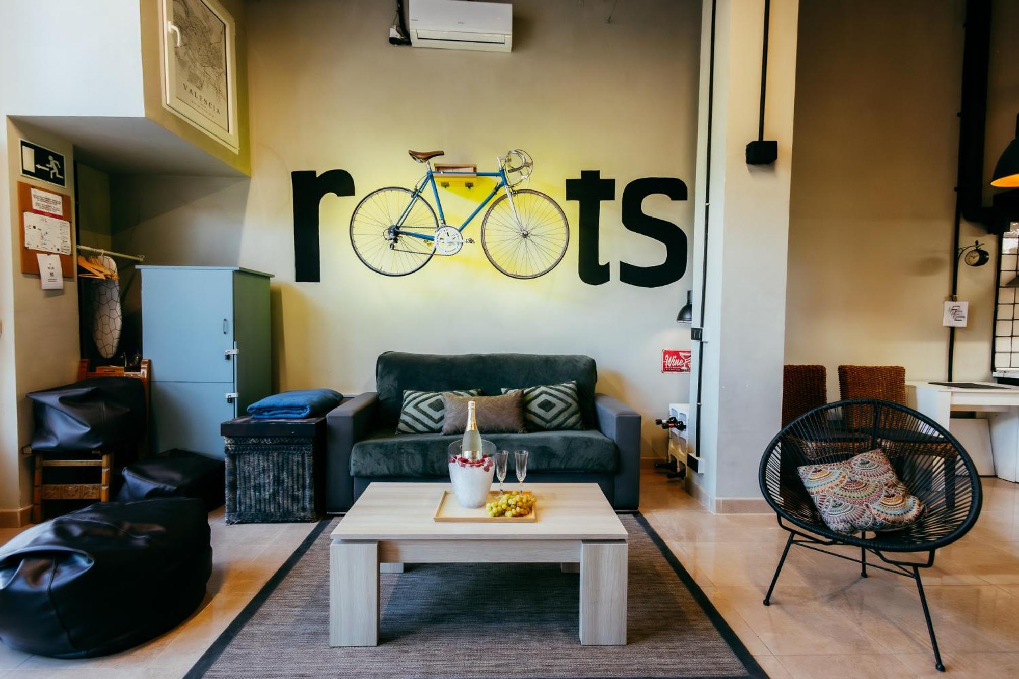 Ruzafa Roots, 12 Min To Centre, Smart Tv, Wine Appartamento Valenza